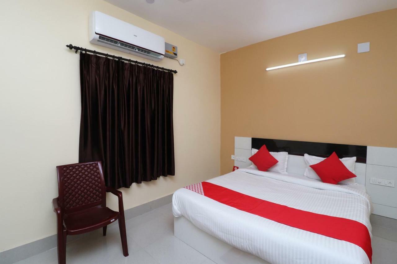 Oyo 35736 Shree Jagannath Lodge Puri Ngoại thất bức ảnh